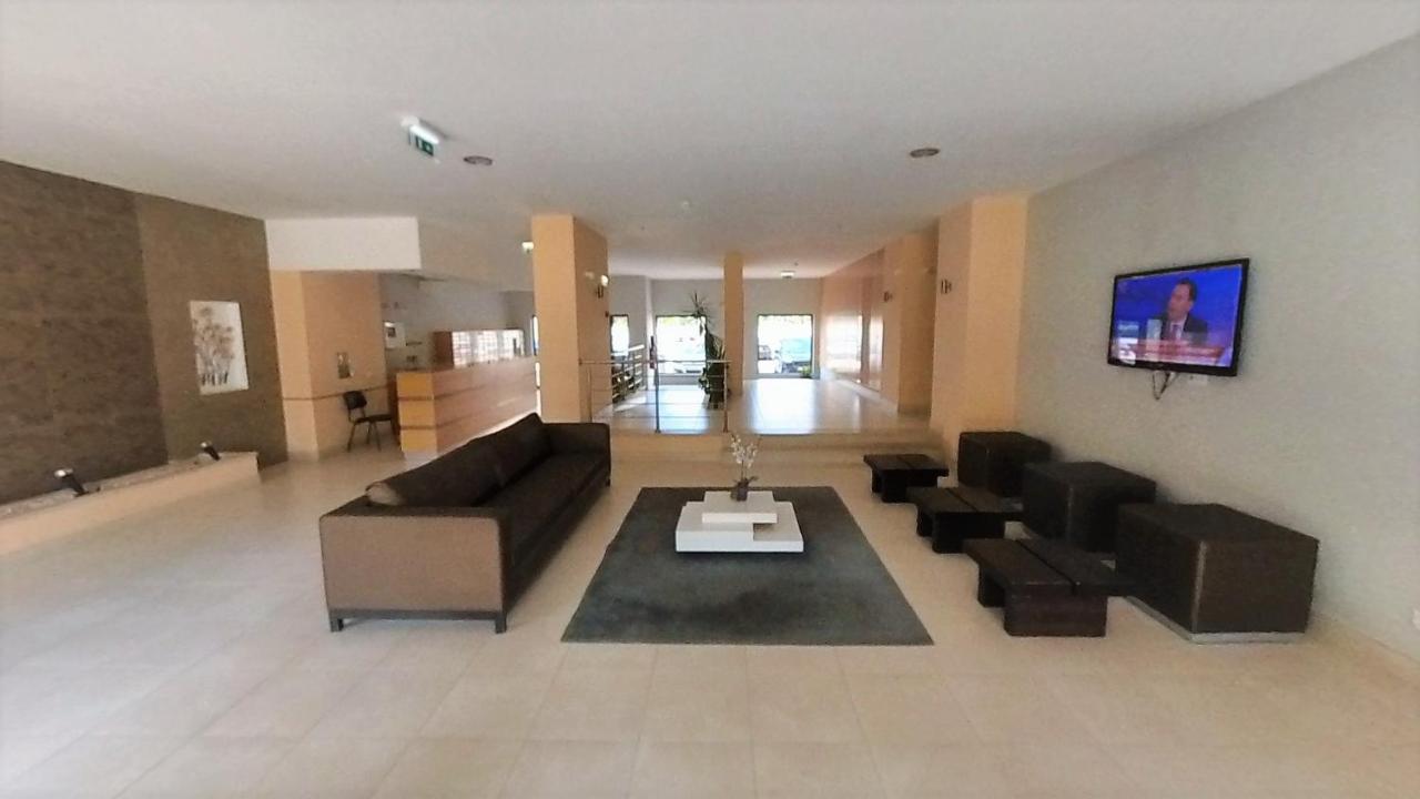 Apartamentos Turisticos Rocha Tower 3 Portimao Exterior photo