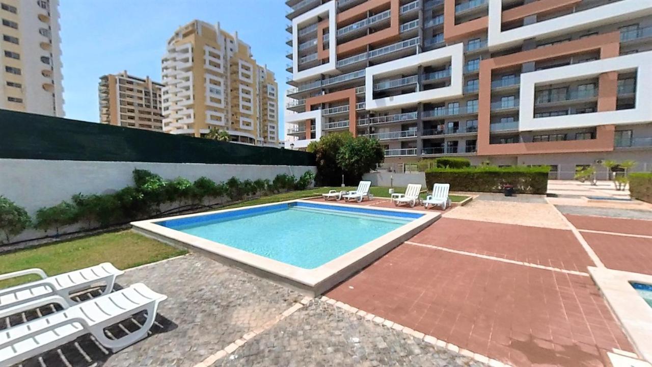 Apartamentos Turisticos Rocha Tower 3 Portimao Exterior photo
