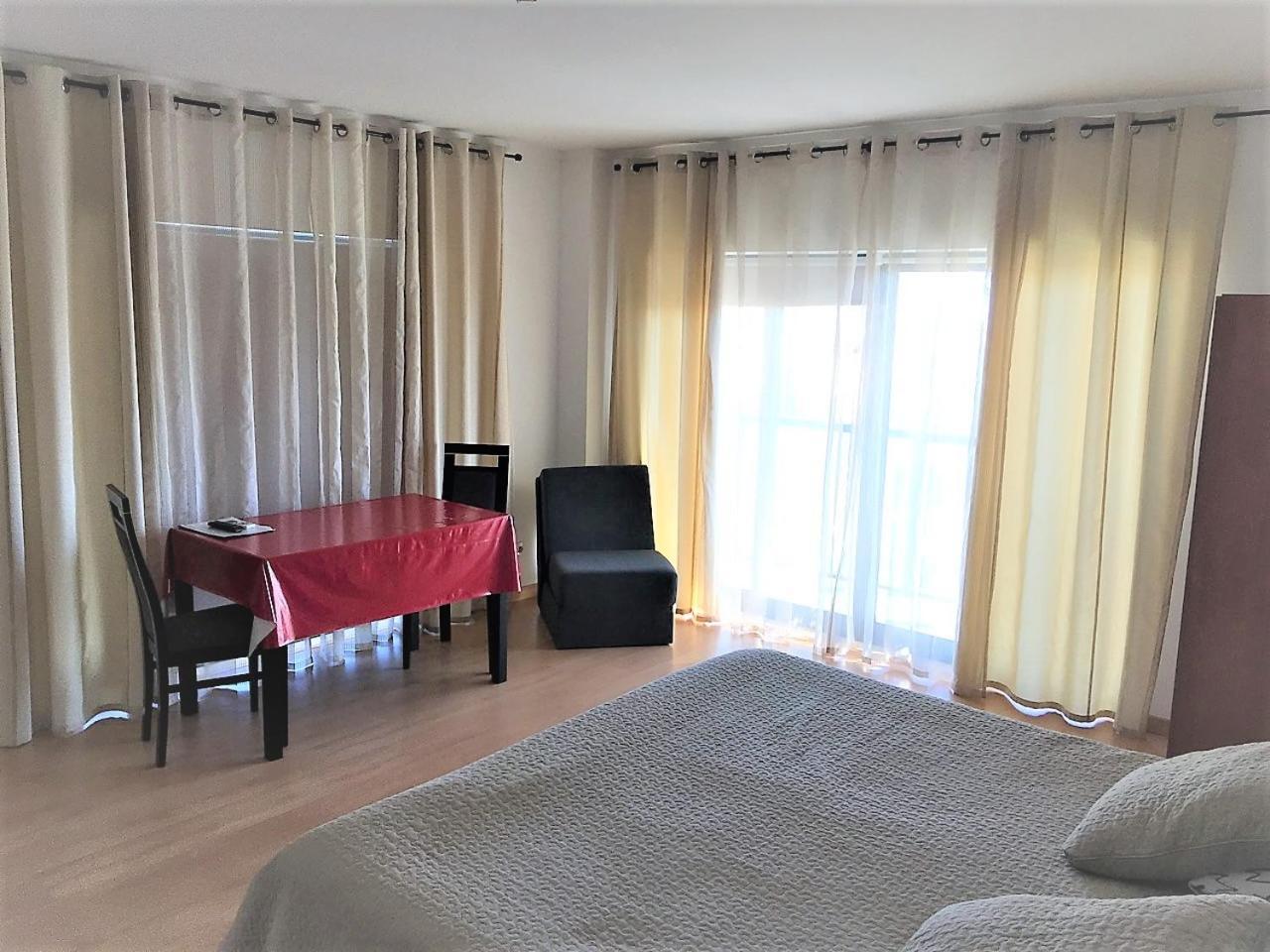 Apartamentos Turisticos Rocha Tower 3 Portimao Exterior photo